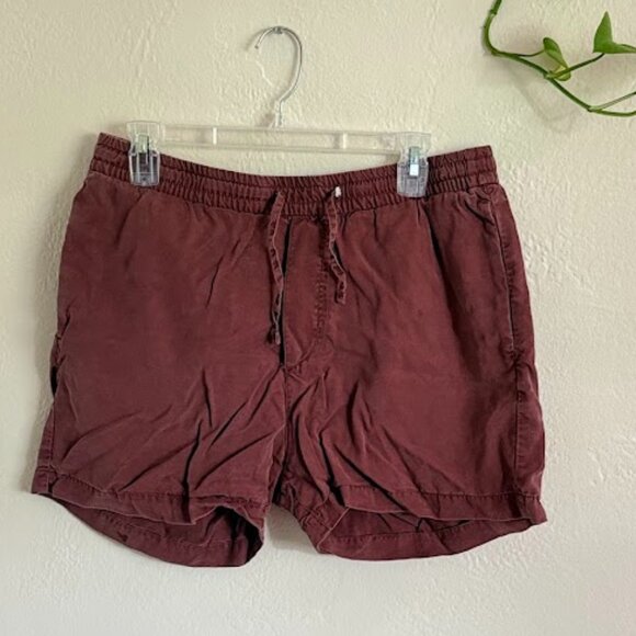 H&M Maroon Shorts (Size M, Maroon) - Picture 1 of 4